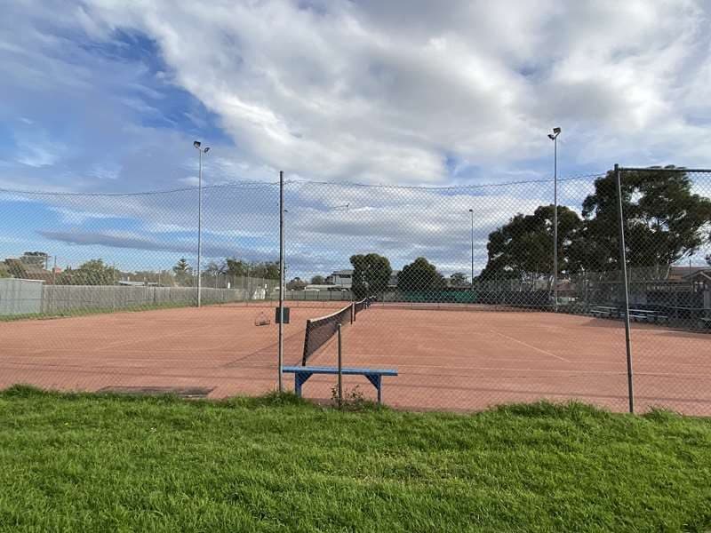Avondale Heights Tennis Club tennis courts
