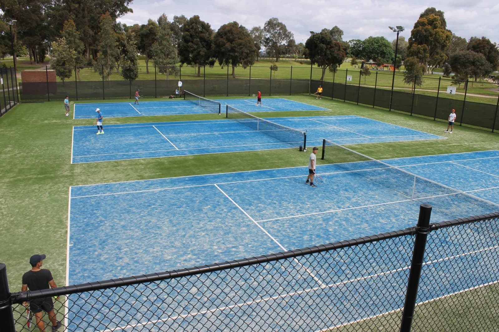 Burden Park Tennis Club tennis courts