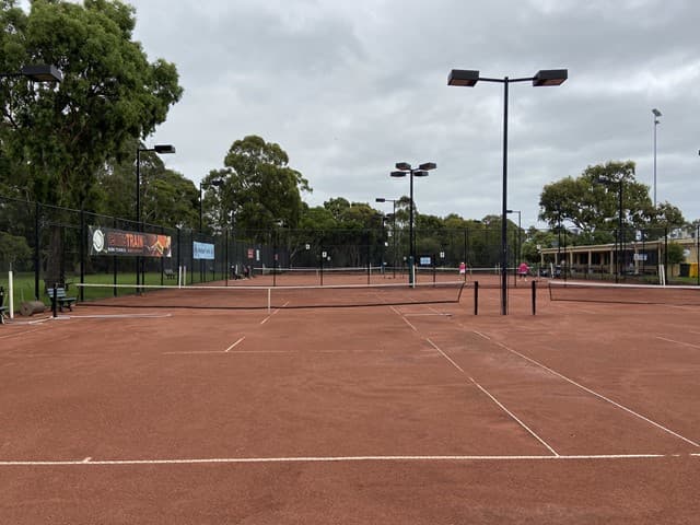Doveton Tennis Club tennis courts