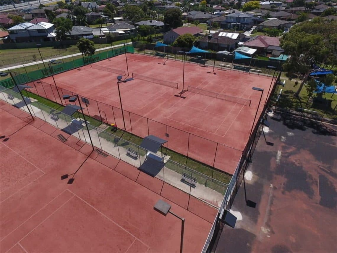 Gladstone Park Tennis Club tennis courts