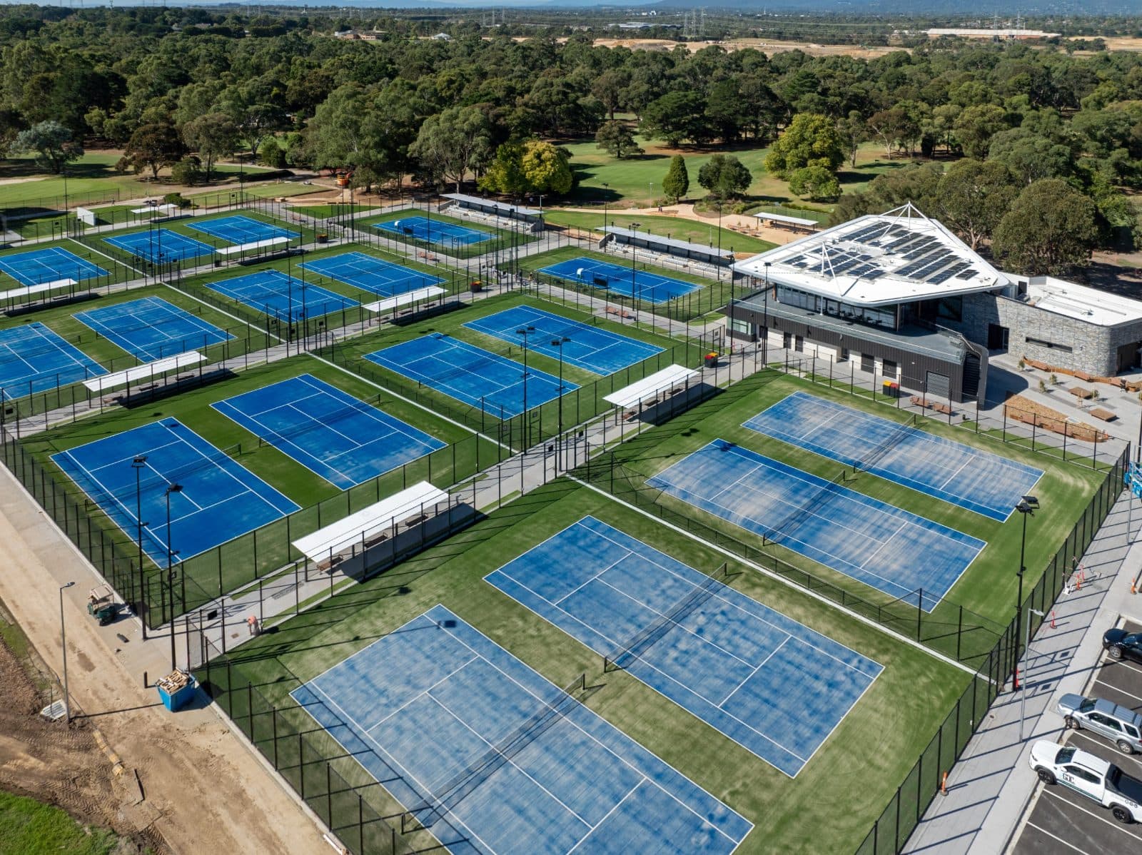 Glenvale Tennis Club tennis courts