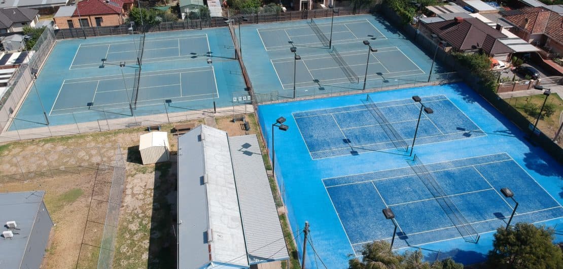 Hadfield Tennis Club tennis courts