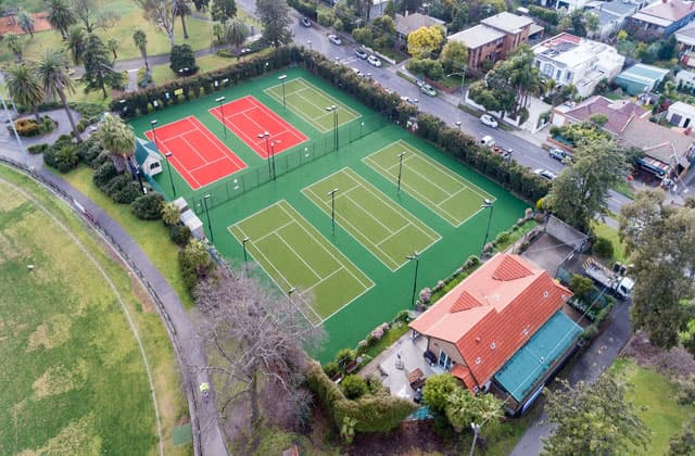 Kew Tennis Club tennis courts