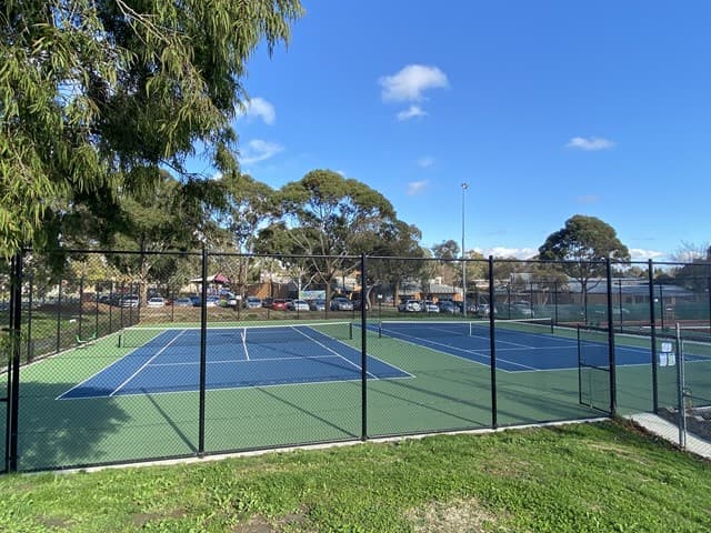 Knox Gardens Tennis Club tennis courts