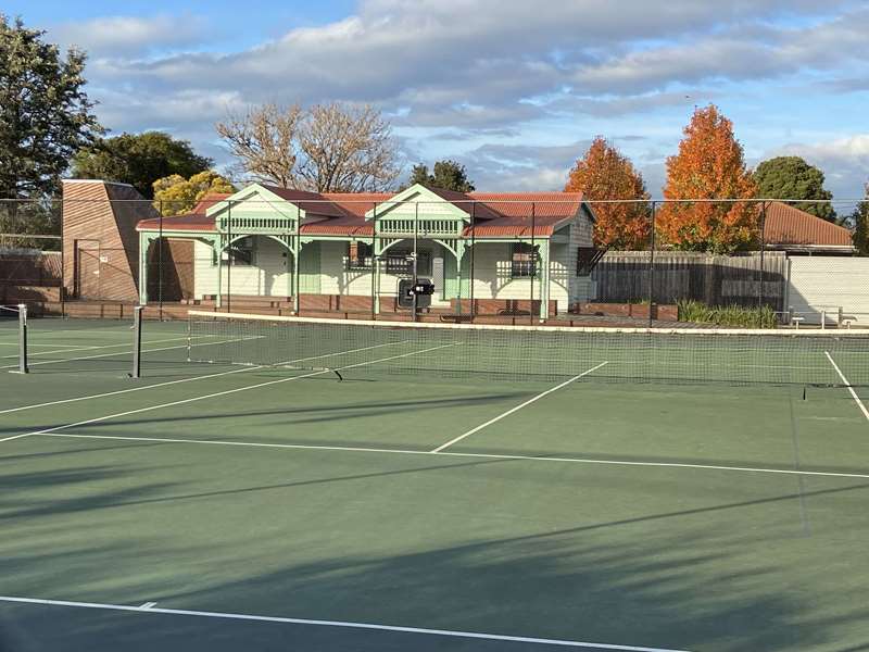 Maidstone Tennis Club tennis courts