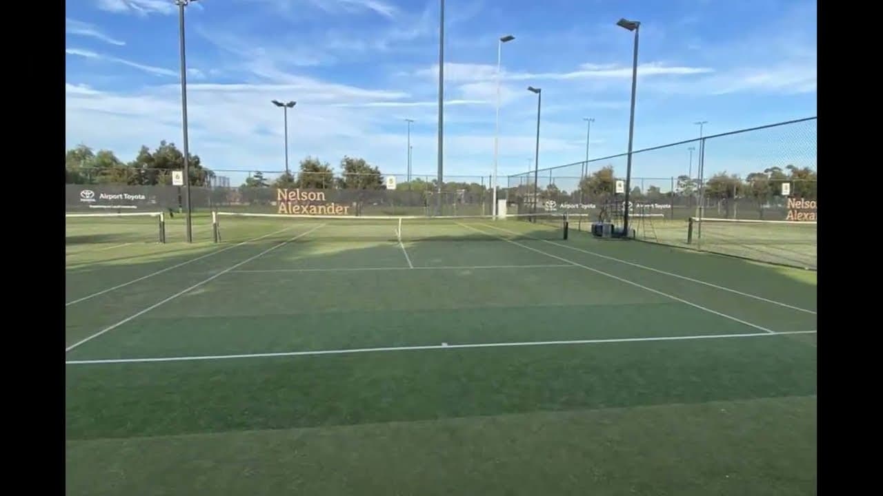 Maribyrnong Park Tennis Club tennis courts