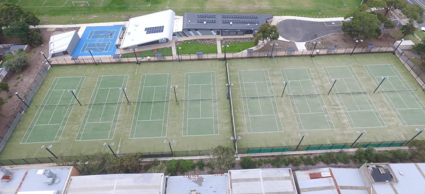 Oakleigh Tennis Club tennis courts