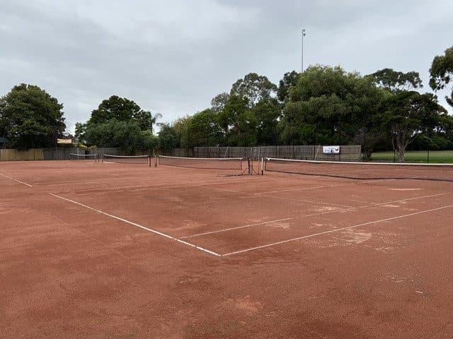Victory Park Tennis Club tennis courts